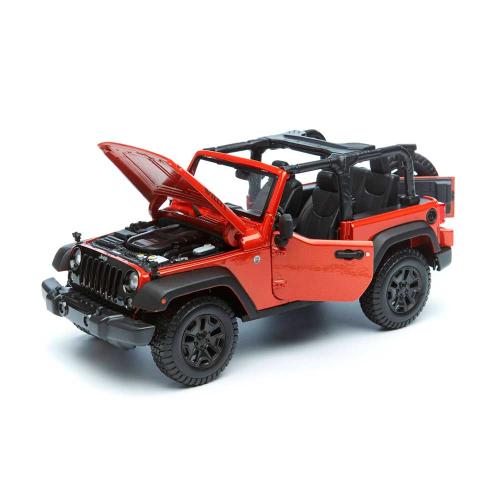 Коллекционная машинка 2014 Jeep Wrangler Rubicon Maisto 31610 фото 2